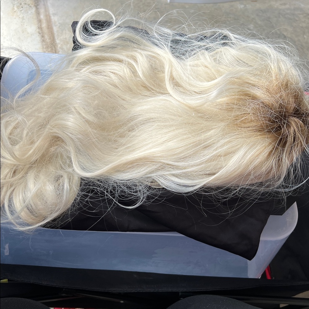 Lace Front 26” Julep Blonde Rooted Body Wave    Wig synthetic hair